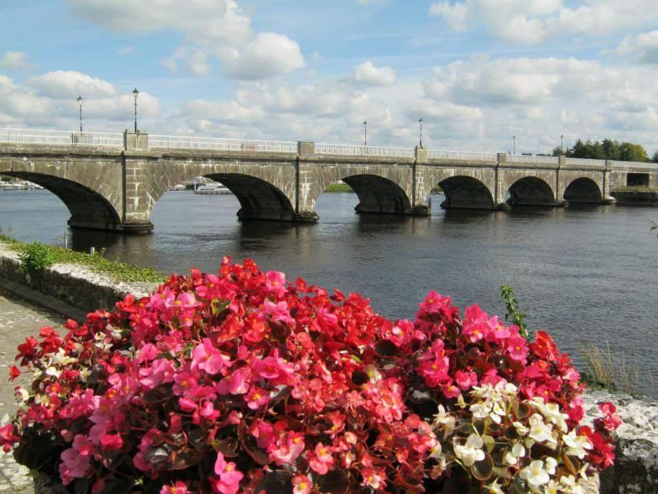 Charlotte'S Way B&B Banagher Exterior foto